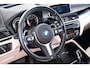 BMW X1 sDrive20i x-Line - Trekhaak - Panoramadak - Cruise control - Park/Driving Assistant - Sportstoelen  - Elektrisch verwarmde voorstoelen - Head up - Harman Kardon - Lichtpakket - Achteruitrijcamera -