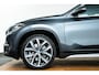 BMW X1 sDrive20i x-Line - Trekhaak - Panoramadak - Cruise control - Park/Driving Assistant - Sportstoelen  - Elektrisch verwarmde voorstoelen - Head up - Harman Kardon - Lichtpakket - Achteruitrijcamera -