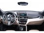 BMW X1 sDrive20i x-Line - Trekhaak - Panoramadak - Cruise control - Park/Driving Assistant - Sportstoelen  - Elektrisch verwarmde voorstoelen - Head up - Harman Kardon - Lichtpakket - Achteruitrijcamera -