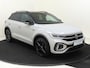 Volkswagen T-Roc 1.5 TSI R-Line | Black style | Achteruitrijcamera | Adaptieve cruise control | Dodehoek detectie | Keyless | CarPlay | Navigatie | Stuurverwarming |