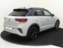 Volkswagen T-Roc 1.5 TSI R-Line | Black style | Achteruitrijcamera | Adaptieve cruise control | Dodehoek detectie | Keyless | CarPlay | Navigatie | Stuurverwarming |