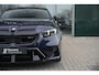 BMW M5 5 Serie | nacht-blau Individual | Panoramadak | Driving Assistant Professional | Trekhaak | Stoelventilatie voorstoelen | M Compound-remmen, rood | Parking Assistant Professional | Comfort Pakket | Bowers & Wilkins Surround Sound System |
