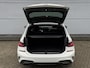 BMW 3-Serie Touring M340i xDrive | Panodak | Laser | Trekhaak | Driving Assistant Prof | 19 inch |