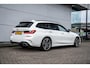 BMW 3-Serie Touring M340i xDrive | Panodak | Laser | Trekhaak | Driving Assistant Prof | 19 inch |