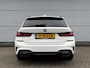 BMW 3-Serie Touring M340i xDrive | Panodak | Laser | Trekhaak | Driving Assistant Prof | 19 inch |