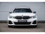 BMW 3-Serie Touring M340i xDrive | Panodak | Laser | Trekhaak | Driving Assistant Prof | 19 inch |