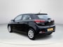 Hyundai i20 1.2 HP Premium | Cruise Control | Climate Control | Navigatie | Achteruitrijcamera | Zomer/Winterbanden Set |