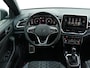 Volkswagen T-Roc 1.5 TSI R-Line Business | 1e eigenaar | Panoramadak | Elektrische klep | Camera | Matrix LED |