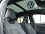 Volkswagen T-Roc 1.5 TSI R-Line Business | 1e eigenaar | Panoramadak | Elektrische klep | Camera | Matrix LED |