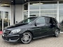 Mercedes-Benz B-klasse 180 Ambition AMG Styling | Stoelverwarming | Achteruitrijcamera