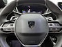 Peugeot 2008 1.2 GT 130pk Automaat | Alcantara Beklding | Elektrisch Verstelbare Bestuurdersstoel met Massage | Camera Voor + Achter | Navigatie | Climate Control | Adaptieve Cruise Control | Keyless Entry/Start | 17" Lichtmetalen Velgen | LED | Apple Carplay/Android Auto |
