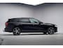 Volvo V60 2.0 T6 Recharge AWD R-Design [ Panorama Harma/Kardon Stoel-en stuurverwarming ]