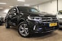 Volkswagen T-Roc 1.5 TSI R-LINE ED.  150pk Afneembare Trekh./ IQ Light / Apple,android