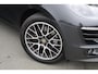 Porsche Macan | PASM LUCHTVERING | BOSE | 20" | ADAPTIVE CRUISE | DAB | STOELVERWARMING V+A | ELEC. KLEP. | 18-V STOELEN | KEYLESS ENTRY/GO | STUURWIELVERWARMING | ETC.