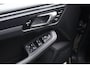 Porsche Macan | PASM LUCHTVERING | BOSE | 20" | ADAPTIVE CRUISE | DAB | STOELVERWARMING V+A | ELEC. KLEP. | 18-V STOELEN | KEYLESS ENTRY/GO | STUURWIELVERWARMING | ETC.