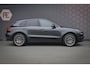 Porsche Macan | PASM LUCHTVERING | BOSE | 20" | ADAPTIVE CRUISE | DAB | STOELVERWARMING V+A | ELEC. KLEP. | 18-V STOELEN | KEYLESS ENTRY/GO | STUURWIELVERWARMING | ETC.