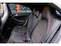 Mercedes-Benz A-klasse 180 Ambition AMG Aut. Pano|Xenon|Leder-Alcantara|Navi|LMV