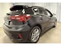 Ford Focus 1.0 EcoBoost Titanium RIJKLAAR  Ruim 6000 euro voordeel! Privacy glas, licht metalen velgen, klimaat control.