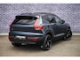 Volvo EX40 Single Motor Extended Range Ultra Black Edition | Europa | Harman Kardon audio | 20" | Schuif-/kanteldak | Getint Glas | Elektrische stoelverstelling | Nubuck bekleding | Adaptive Cruise Control | Dodehoekdetectie |
