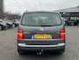 Volkswagen Touran 1.6-16v FSI Turijn | Airco-Ecc | Cruise | Trekhaak