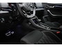 Skoda Karoq 1.5 TSI ACT Sportline Business | TECHNOLOGY PACK | PANORAMADAK | STUURVERWARMING | VIRTUAL COCKPIT | DRAADLOZE LADER