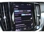 Volvo V60 T6 AWD Plus Dark trekhaak | 360 camera | Stoel + Stuurverwarming | Harman Kardon |