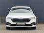 Skoda Octavia Combi 110pk MHEV Business Edition Automaat | 1ste eigenaar | Camera | Trekhaak | 18" LM velgen