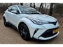Toyota C-HR 1.8 Hybrid Dynamic . Camera. 18 inch . Apple carplay