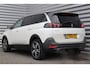 Peugeot 5008 1.6 PURETECH 180PK 7-ZITS GT PACK AUTOMAAT / NAVI / LEDER / CLIMA / FULL-LED / 19" LMV / CAMERA / PANO. DAK / FOCAL AUDIO / 1E EIGENAAR / NIEUWSTAAT !!