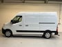 Renault Master T35 2.3 dCi 110pk euro6 L2H2 2xSchuifdeur, 3 persoons, Camera, CruiseControl, Navigatie, Trekhaak, RIJKLAARPRIJS!