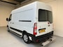 Renault Master T35 2.3 dCi 110pk euro6 L2H2 2xSchuifdeur, 3 persoons, Camera, CruiseControl, Navigatie, Trekhaak, RIJKLAARPRIJS!