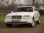 Mercedes-Benz C-klasse 180 Classic | Youngtimer! | Notenhout | Automaat | 2e Eig. | Uniek kmstand.