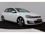 Volkswagen Golf 2.0 TSI GTI Performance (STOELVERWARMING, NAVIGATIE, CRUISE CONTROL, PARKEERSENSOREN)