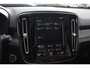 Volvo XC40 2.0 B3 Inscription / Trekhaak / Panoramadak / 360Camera / Leder / 19'' / Harman Kardon / Stuur+Stoelverwarming / DAB / Dodehoek / Cruise Control