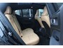 Volvo XC40 2.0 B3 Inscription / Trekhaak / Panoramadak / 360Camera / Leder / 19'' / Harman Kardon / Stuur+Stoelverwarming / DAB / Dodehoek / Cruise Control