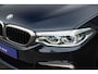 BMW 5-Serie Touring G31 M550d xDrive M-Sport|High Executive|2e Eig|Individual Edition|Trekhaak|4W sturing|Panoramadak|Head Up|Dealer Onderhouden