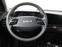 Kia Niro EV Light Edition 64.8 kWh - SOH 99,5% - Achteruitrijcamera - Parkeersensoren achter - Navigatie - Apple Carplay / Android Auto - Fabrieksgarantie tot 08-2031