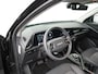 Kia Niro EV DynamicLine 64.8 kWh - SOH 98,5% - Adaptive cruise control - Keyless - Navigatie - Achteruitrij camera - Apple Carplay/Android Auto Fabrieksgarantie t/m 26-05-2030