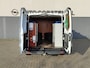 Opel Vivaro 1.6CDTI 126PK L2H1 3-Persoons Trekhaak Euro 6 Navi Airco Cruise Control Pdc Betonplex Vloer Wandbetimmering Schuifdeur Achterdeuren Origineel Nederlandse Auto Export - Handel
