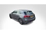 Mercedes-Benz A-klasse A 180 Automaat Business Solution AMG | Advantage Pakket | Panoramadak | LED | Stoelverwarming | Parkeerpakket met camera | Spiegelpakket | Zitcomfortpakket | Licht en Zichtpakket