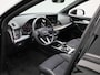 Audi Q5 50 TFSI e S edition AUTOMAAT | S-LINE 3X | LUCHTVERING | MATRIX LED | VIRTUEEL | ADAPTIEVE CRUISE | SPORSTOELEN | CLIMA | WINTERPAKKET | NAVIGATIE | APPLE CARPLAY | PDC | LMV | 12 MAANDEN BOVAG GARANTIE |
