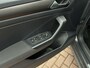 Volkswagen T-Roc 1.0TSI/110PK Style · Navigatie · Achteruitrijcamera · Adaptive Cruise Control