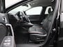 Renault Captur 1.3 TCe 140 Initiale Paris | Automaat | Leder | Navigatie | Stoel verwarming | Apple carplay | Climate control | Camera | Parkeer sensoren | LMV | LED |