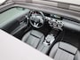 Mercedes-Benz A-klasse 180 Business Solution Luxury | Automaat | Navigatie | Panorama dak | Sfeer verlichting | Achteruitrijcamera | Stoelverwarming | Wide Screen Virtual Cockpit | Cruise Control | Climate Control | Parkeersensoren | Bluetooth | LED | Leder | Lichtmetalen Velgen|
