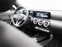 Mercedes-Benz A-klasse 180 Business Solution Luxury | Automaat | Navigatie | Panorama dak | Sfeer verlichting | Achteruitrijcamera | Stoelverwarming | Wide Screen Virtual Cockpit | Cruise Control | Climate Control | Parkeersensoren | Bluetooth | LED | Leder | Lichtmetalen Velgen|