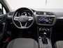Volkswagen Tiguan 1.5 TSI Life Business | Automaat | LMV | Climate control | Navigatie | Bluetooth | Adaptive cruise | Parkeer sensoren | Apple carplay | Virtual cockpit | Trekhaak