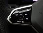 Volkswagen Golf 1.5TSI/130PK R-Line · Navigatie · Stoel-&stuurverwarming · Apple/Android Auto ·  Parkeersensoren · Garantie t/m 22-02-2026 of 80000km