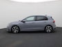 Volkswagen Golf 1.5TSI/130PK R-Line · Navigatie · Stoel-&stuurverwarming · Apple/Android Auto ·  Parkeersensoren · Garantie t/m 22-02-2026 of 80000km