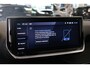 Peugeot 2008 1.2 Hybrid 136 Allure | Navi | Camera | Ad. Cruise control | Keyless | LMV 17"| PDC V+A |