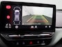 Volkswagen ID.4 First 77 kWh 204 PK| Origineel Nederlands | Dealeronderhouden | Navigatie | Trekhaak | Stoelverwarming | Stuurwielverwarming | Inklapbare Buitenspiegels | Achteruitrijcamera | Parkeersensoren